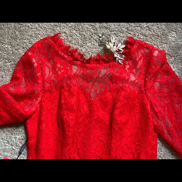 NWT - Red Lace Long Dress with mid-length sleeves - Picture 5 of 8